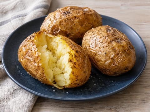 Bakte poteter i airfryer