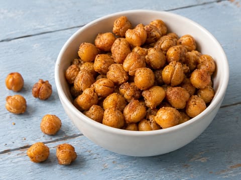 Năut condimentat la friteuza cu aer cald Năut condimentat la friteuza cu aer cald
