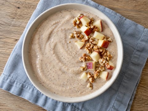 Æbletærte-smoothie bowl