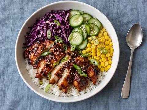 BBQ Tavuklu Poke Bowl BBQ Tavuklu Poke Bowl
