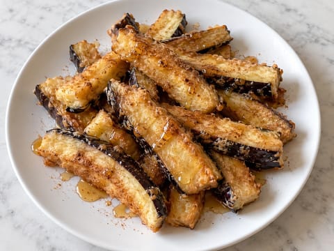 Berenjenas Fritas con Miel (beringela frita com mel) Berenjenas Fritas con Miel (beringela frita com mel)