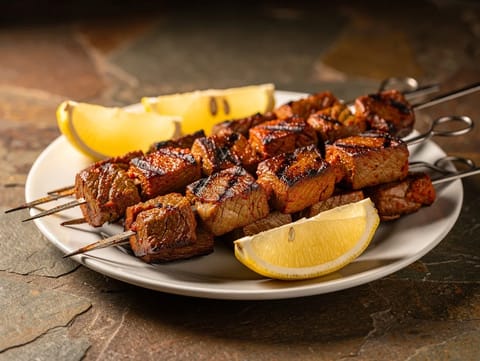 Brochettes (μαροκινά σουβλάκια αρνιού με κύμινο)