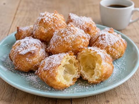 Buñuelos de Viento (gogoși choux de Anul Nou)