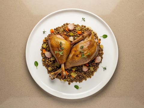 Confit de Canard avec Lentilles du Puy (andekonfit med puy-linser) Confit de Canard avec Lentilles du Puy (andekonfit med puy-linser)