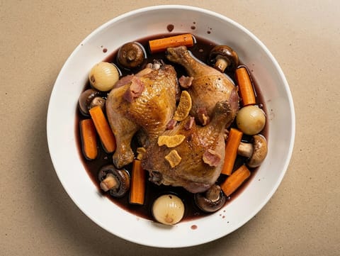 Coq au Vin (kylling braisert i rødvin) Coq au Vin (kylling braisert i rødvin)