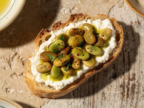 Crostini con Ricotta e Fave (κροστίνι με ρικότα και κουκιά)
