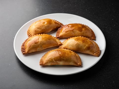 Empanada Salteña (Stekte paier med storfekjøtt og potet)