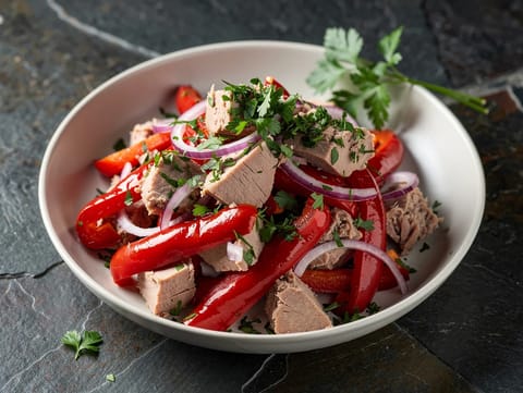 Ensalada de Piquillos y Atún (insalata di peperoni piquillo e tonno)