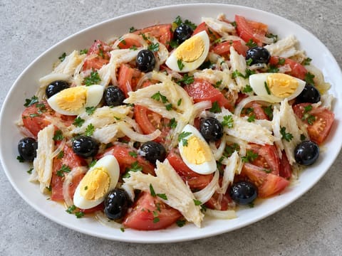 Ensalada Murciana (ensalada de tomate con bacalao salado y aceitunas) Ensalada Murciana (ensalada de tomate con bacalao salado y aceitunas)