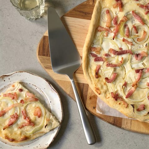 Flammkuchen (tyskt tunnbröd)