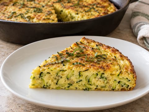 Frittata di Zucchine e Menta (Frittata de curgete e hortelã) Frittata di Zucchine e Menta (Frittata de curgete e hortelã)