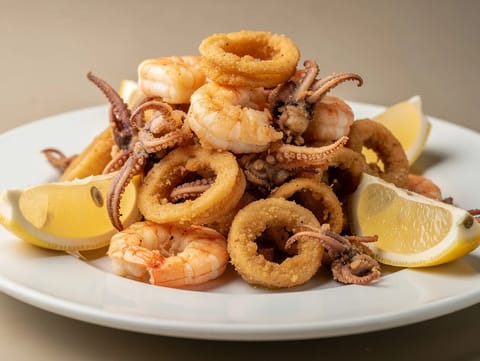 Fritto Misto di Mare (İtalyan Karışık Deniz Ürünleri Kızartması)