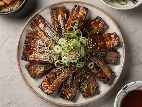 Galbi (costillas cortas coreanas a la barbacoa)