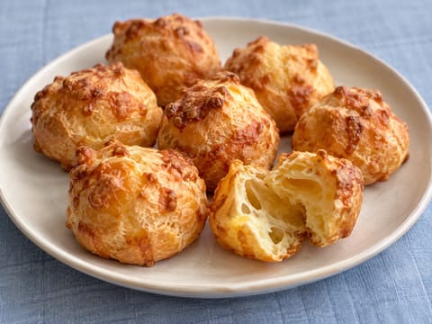 Gougères (γαλλικά τυροπιτάκια σου)