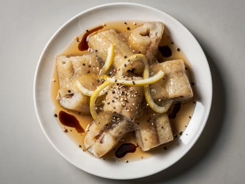 Jellied Eels (enguia fria em gelatina temperada)