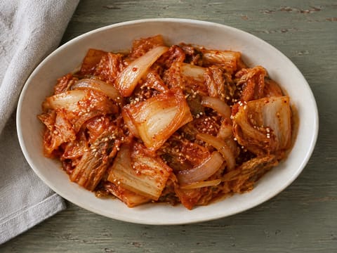 Kimchi Bokkeum (kimchi coreano salteado) Kimchi Bokkeum (kimchi coreano salteado)
