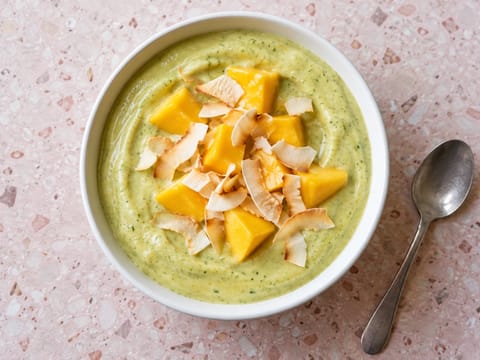 Mango-pandan-kokos-smoothiebowl