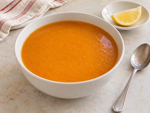 Mercimek Çorbası (tyrkisk rød linsesuppe) Mercimek Çorbası (tyrkisk rød linsesuppe)