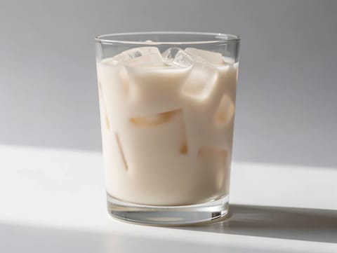 Horchata (băutură dulce din orez) Horchata (băutură dulce din orez)