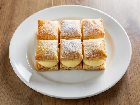 Millefoglie con Crema Pasticcera (italiensk mille-feuille)