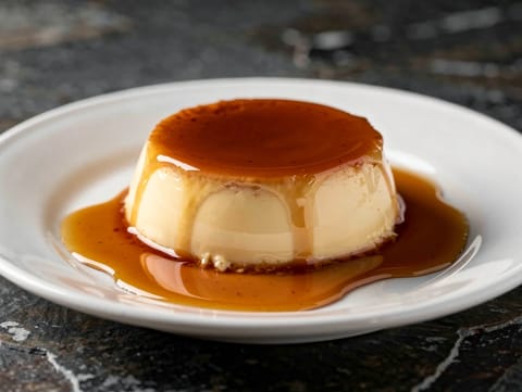 Lehký crème caramel (vanilkový pudinkový dezert) Lehký crème caramel (vanilkový pudinkový dezert)
