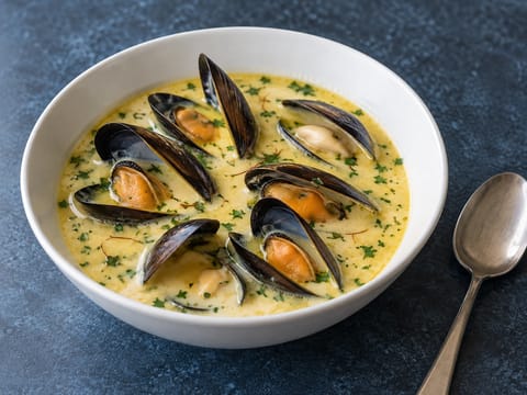 Muschelsuppe mit Safrancreme (Mosselsoep) Muschelsuppe mit Safrancreme (Mosselsoep)