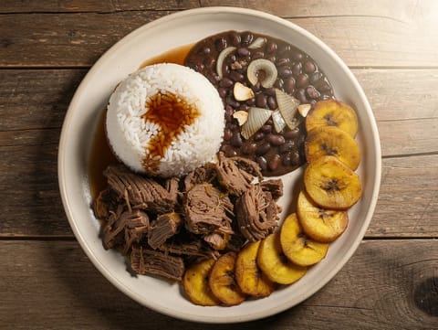Pabellón Criollo (Venezuela’nın ulusal yemeği)