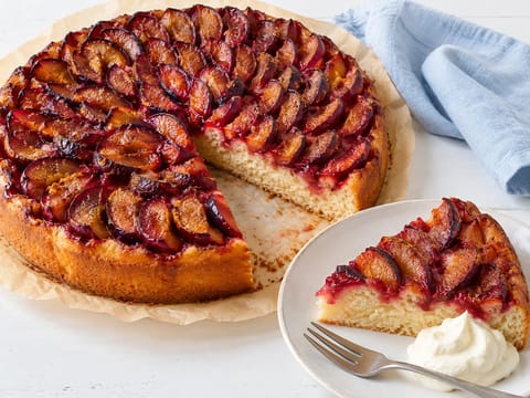 Pflaumenkuchen (német kelt szilvás sütemény) Pflaumenkuchen (német kelt szilvás sütemény)