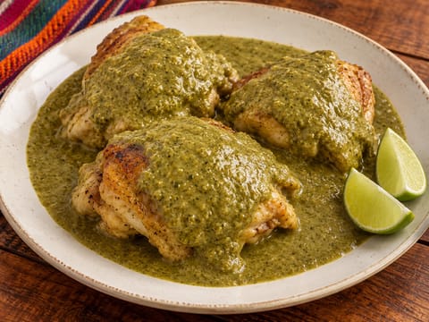 Pipián Verde (grüner Kürbiskern-Mole mit Hähnchen) Pipián Verde (grüner Kürbiskern-Mole mit Hähnchen)