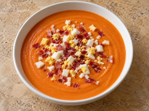 Porra Antequerana (soupe froide épaisse à la tomate) Porra Antequerana (soupe froide épaisse à la tomate)