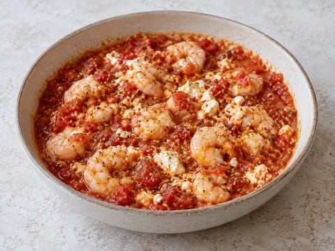 Garnélás saganaki fetával és paradicsommal Garnélás saganaki fetával és paradicsommal