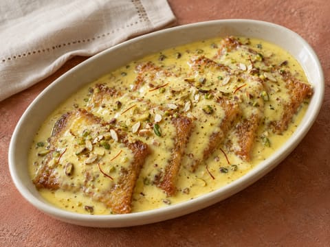 Shahi Tukda (mughalský chlebový pudink) Shahi Tukda (mughalský chlebový pudink)