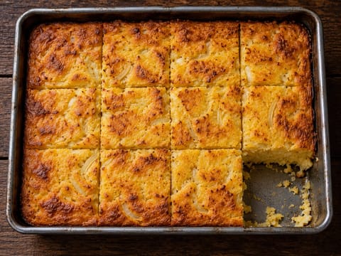 Sopa Paraguaya (sós kukoricakenyér sajttal és hagymával) Sopa Paraguaya (sós kukoricakenyér sajttal és hagymával)