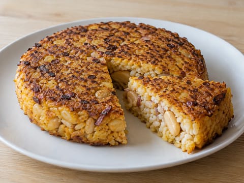 Tacu Tacu (peruanische Reis- und Bohnenküchlein) Tacu Tacu (peruanische Reis- und Bohnenküchlein)