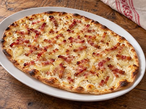 Tarte Flambée Alsacienne (Alsatian Cream and Bacon Flatbread) Tarte Flambée Alsacienne (Alsatian Cream and Bacon Flatbread)