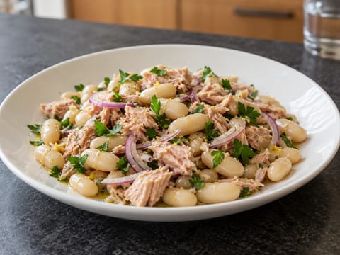 Tonno e Fagioli (tun- og cannellinibønnesalat) Tonno e Fagioli (tun- og cannellinibønnesalat)