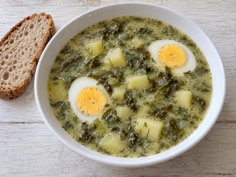 Zupa Szczawiowa (zuppa polacca di acetosa) Zupa Szczawiowa (zuppa polacca di acetosa)