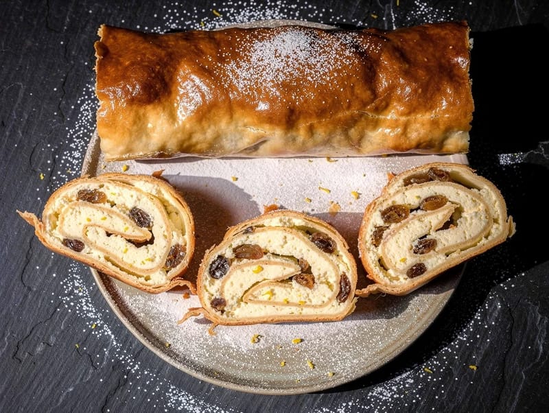 Topfenstrudel (Quark Strudel with Vanilla and Lemon Zest) Topfenstrudel (Quark Strudel with Vanilla and Lemon Zest)